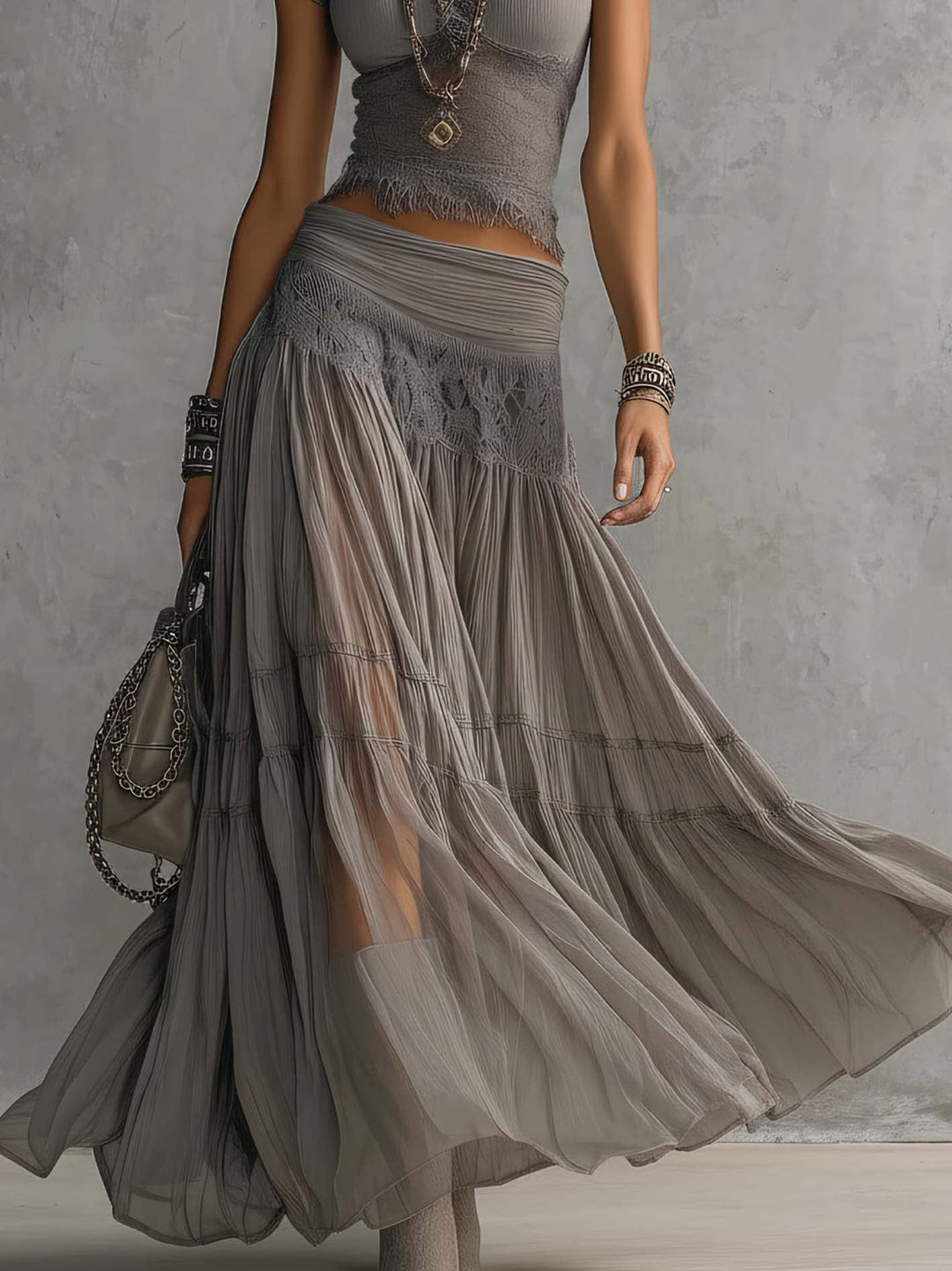 Elena | Set Top con Pannelli in Pizzo e Gonna Maxi Plissettata