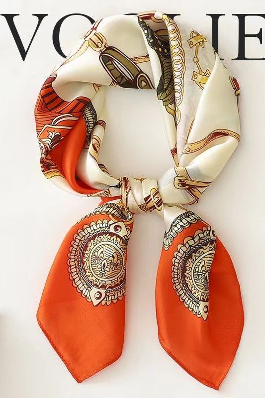 Klara Foulard (100% seta - 68cm)