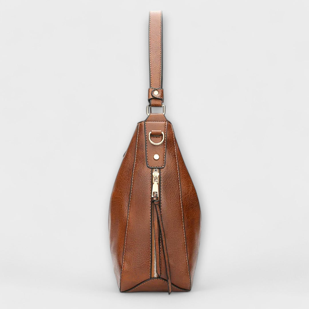 Lora Borsa