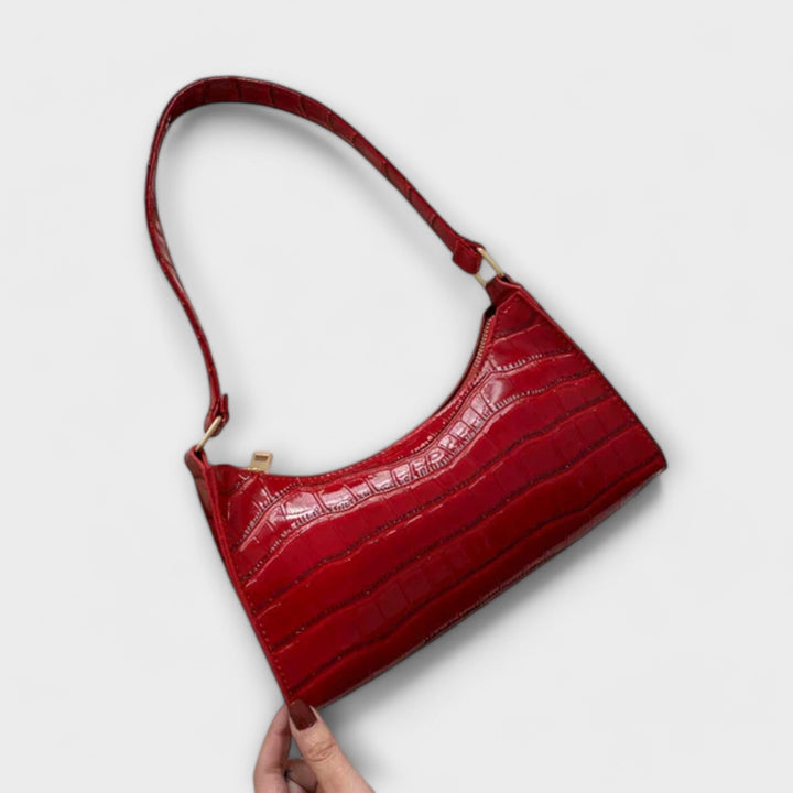 Oona Borsa